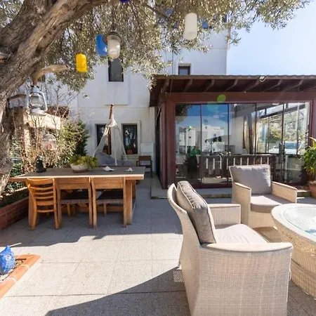 Villa 3 Bedroom Villa In Bodrum Guendogan With Private Beach Bodrum